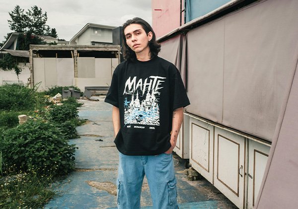 5 Cool Ways to Wear Your Tee